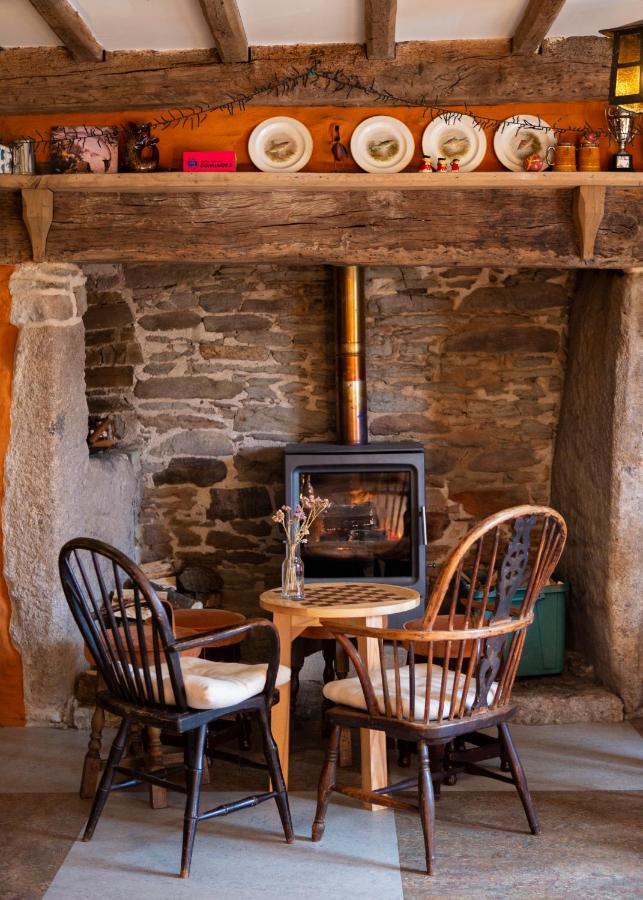 The Leaping Salmon Hotel Yelverton Exterior foto